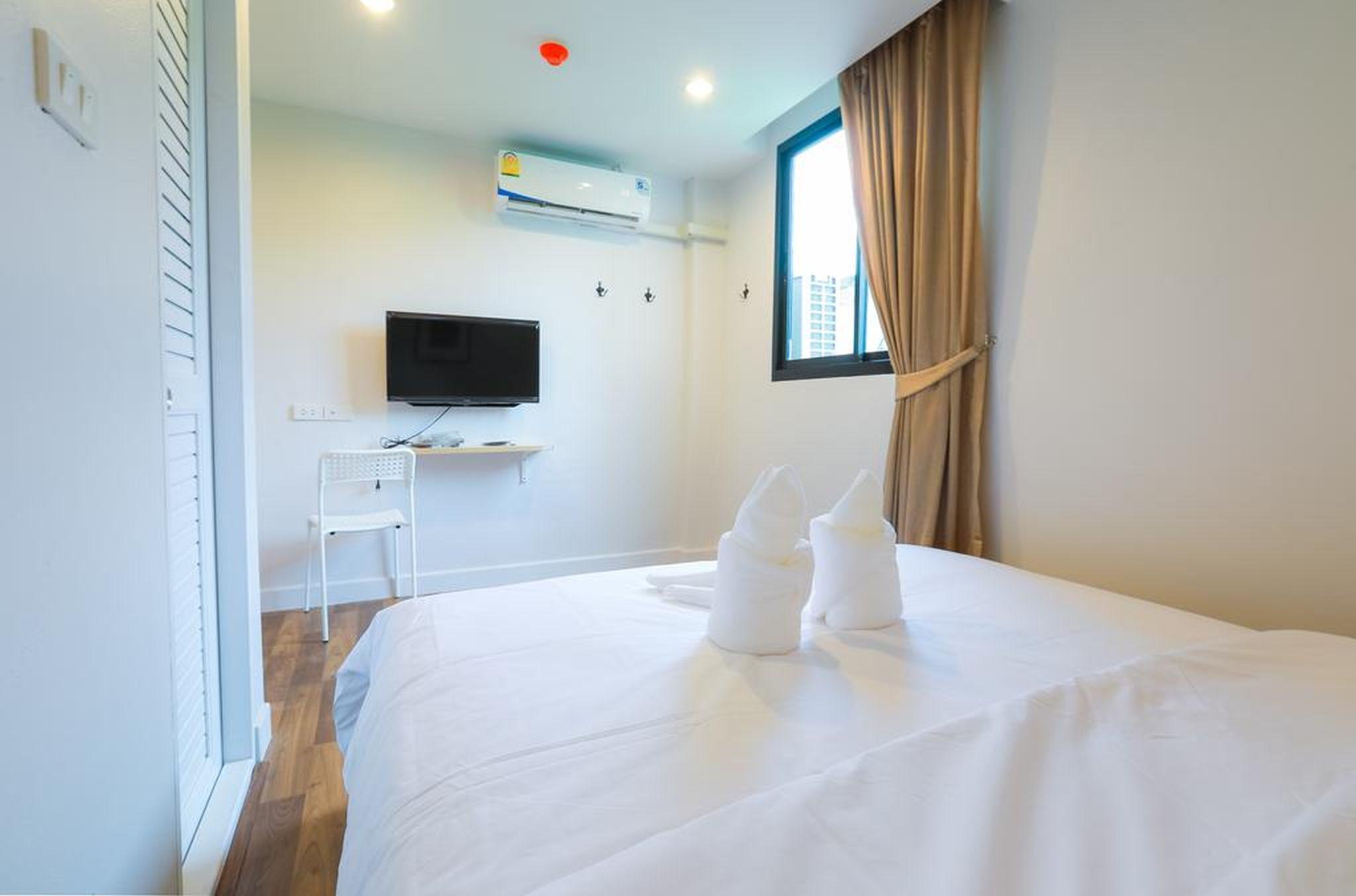 Metro Hotel Bangkok Extérieur photo