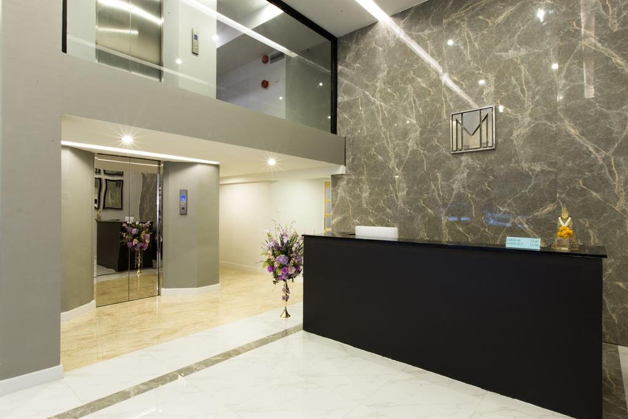 Metro Hotel Bangkok Extérieur photo