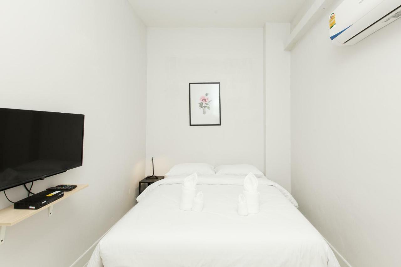 Metro Hotel Bangkok Extérieur photo